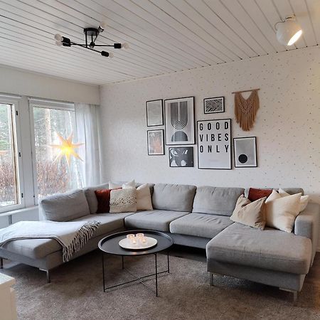Laplands Hillside Villa Рованиеми Экстерьер фото