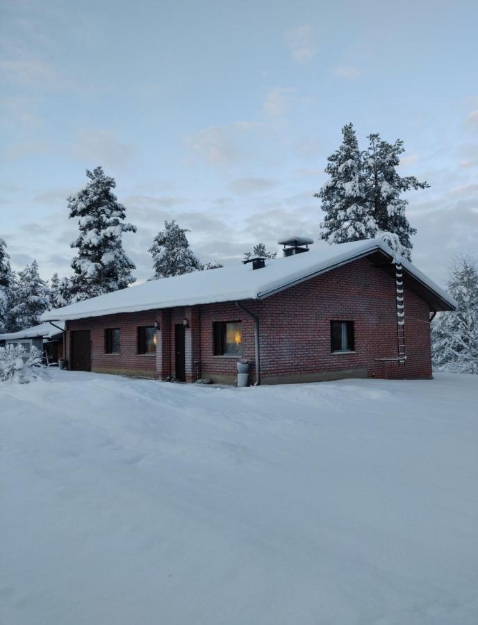 Laplands Hillside Villa Рованиеми Экстерьер фото